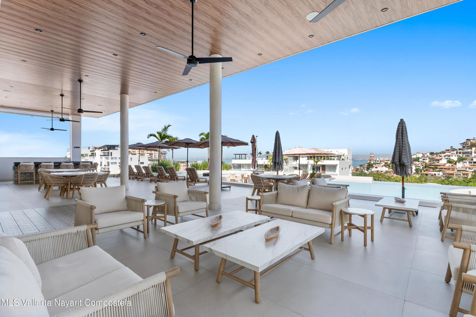 20251220235504194269000000 o