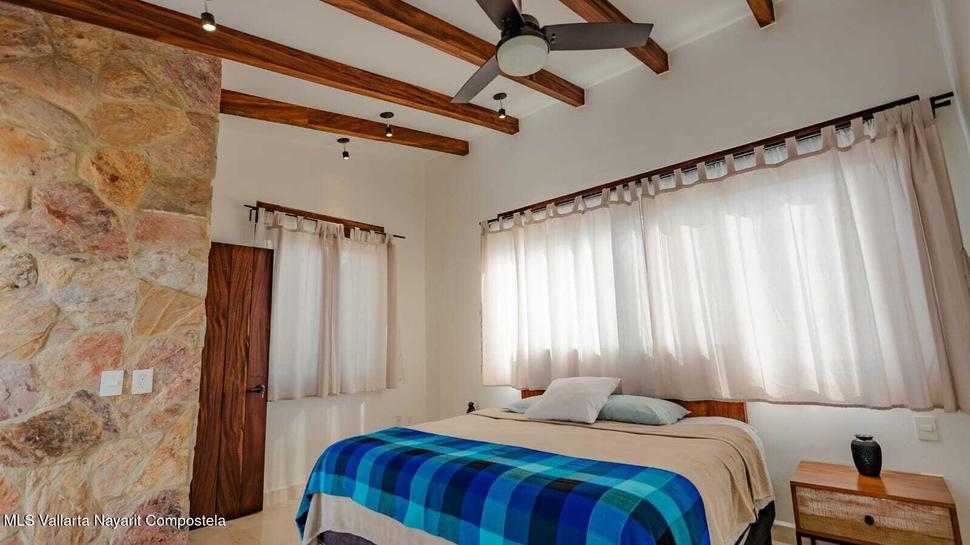 20251202042833068107000000 o