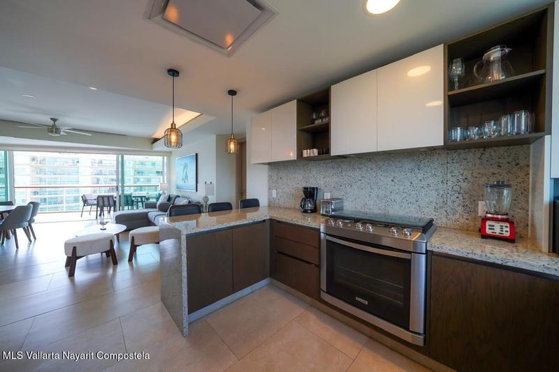 20250821032351995493000000 o