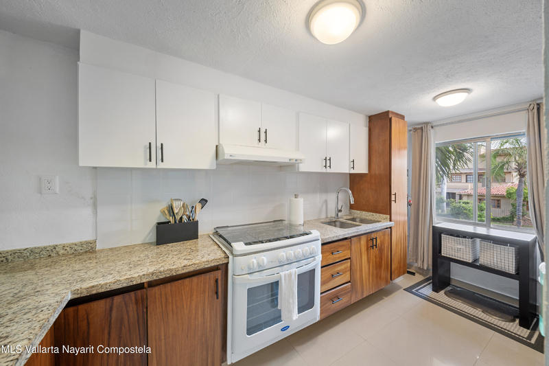 20251027224817128376000000 o