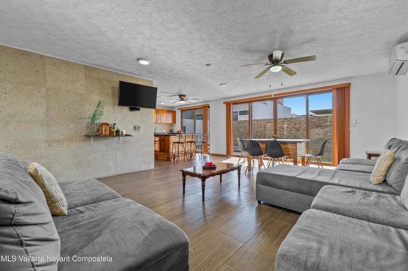 20251226215429049814000000 o