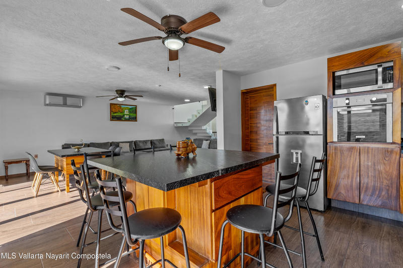 20251226215512276152000000 o