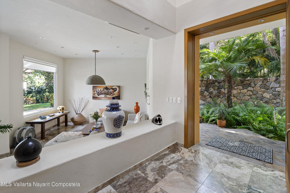 20251108005900856918000000 o