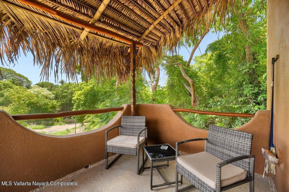 20260121180910204695000000 o