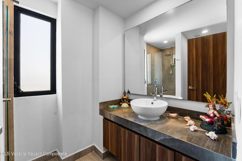 20251024223314451005000000 o