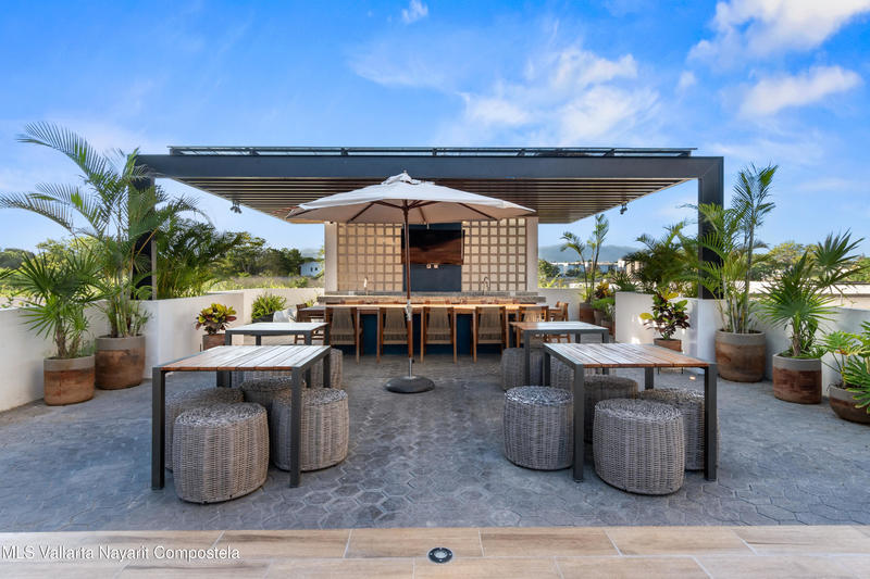 20251024223901436942000000 o