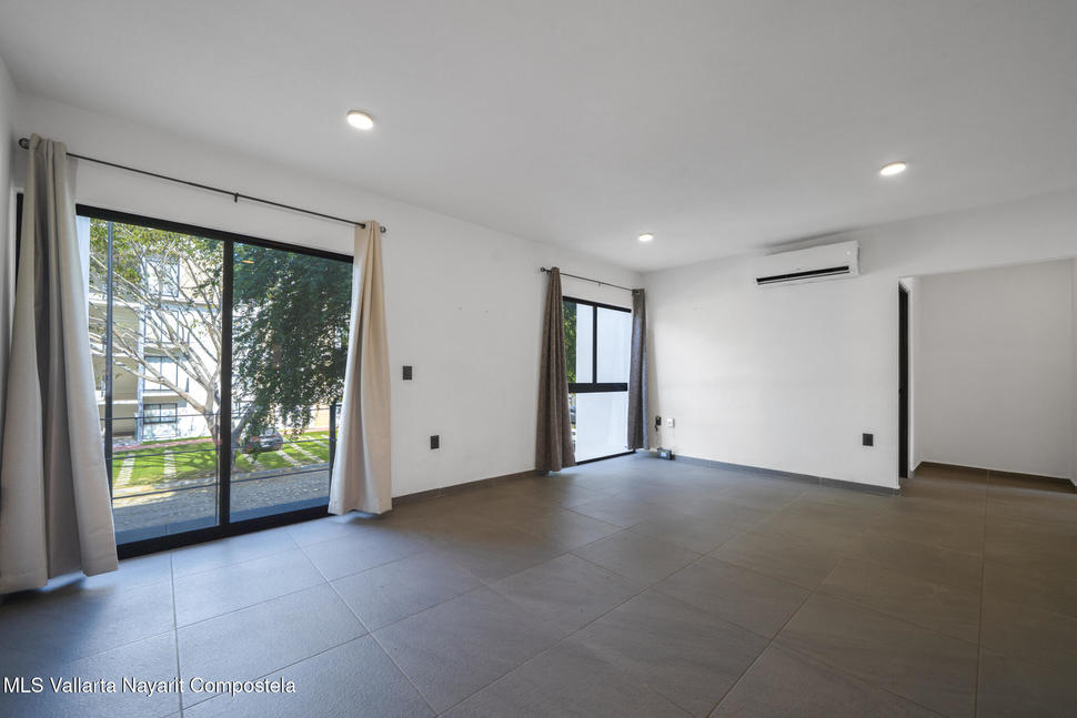 20251113050138030533000000 o