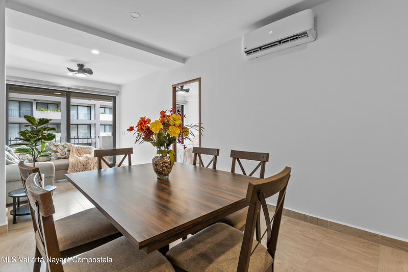 20251114003211348712000000 o