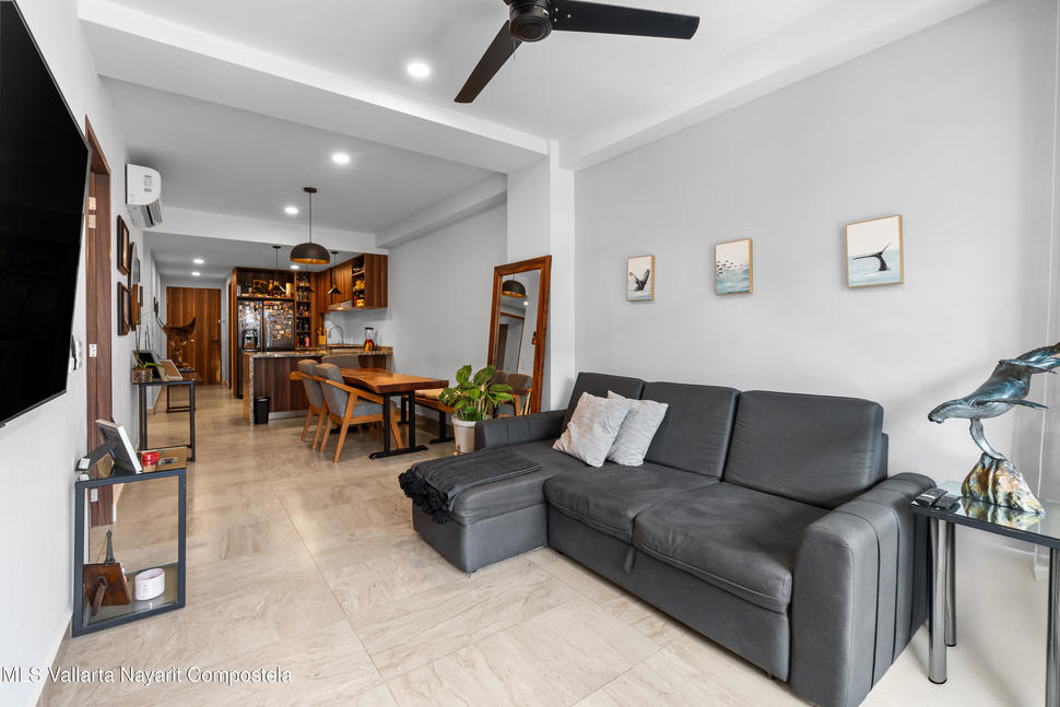 20251110235533279035000000 o