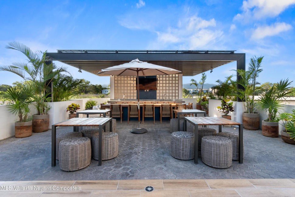 20251110235720984670000000 o