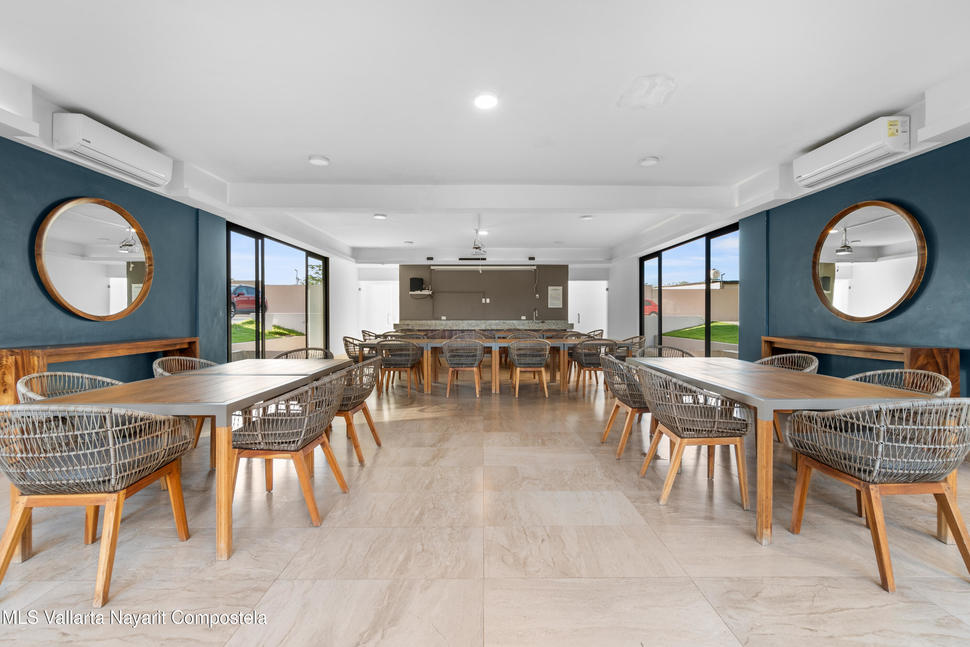 20251110235742142276000000 o