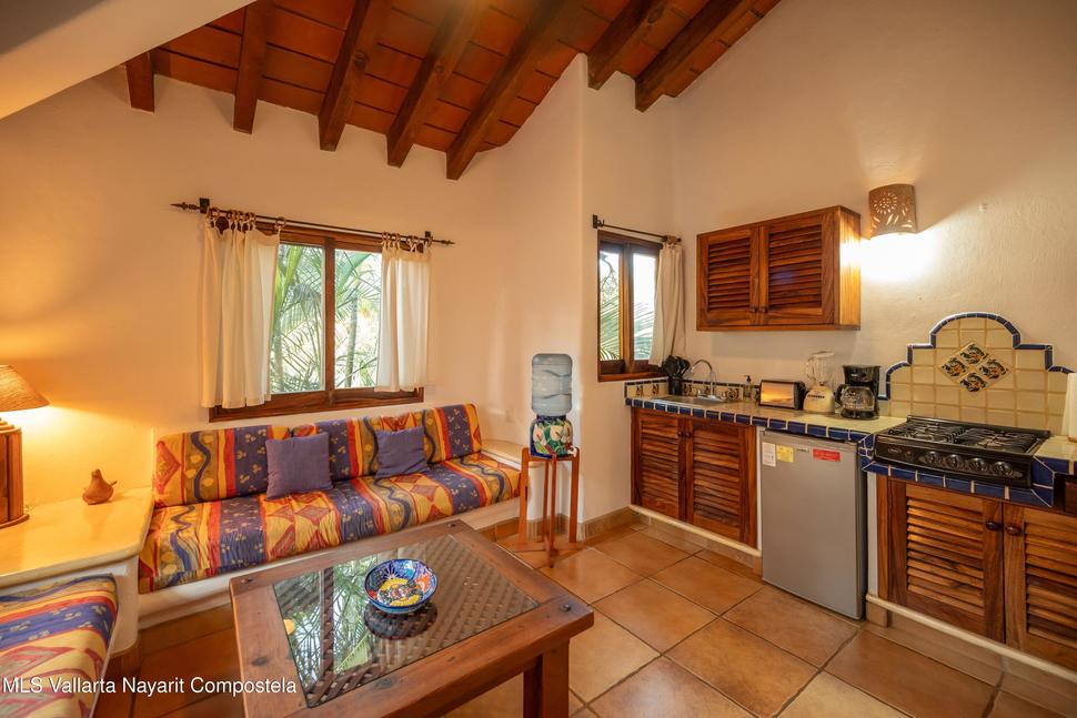 20251217185035438429000000 o