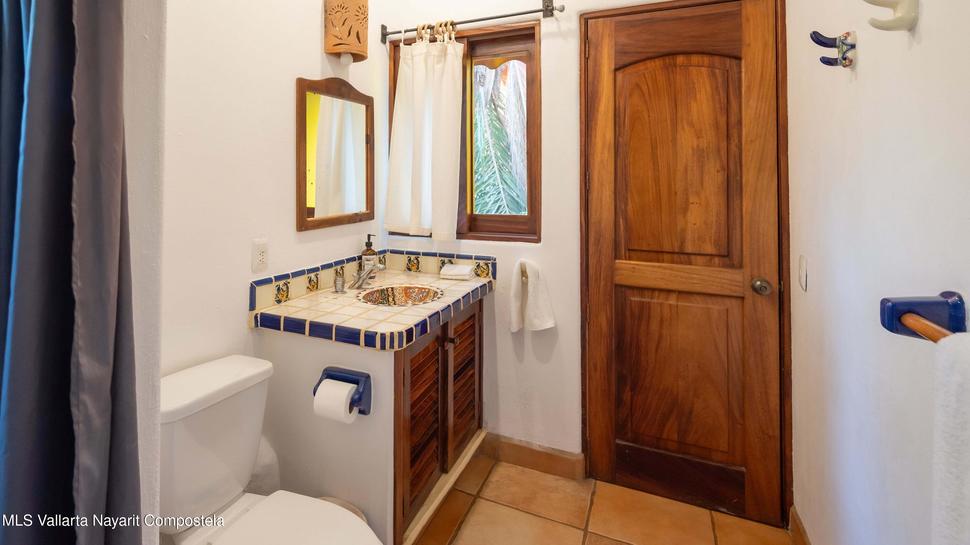 20251217185129984854000000 o