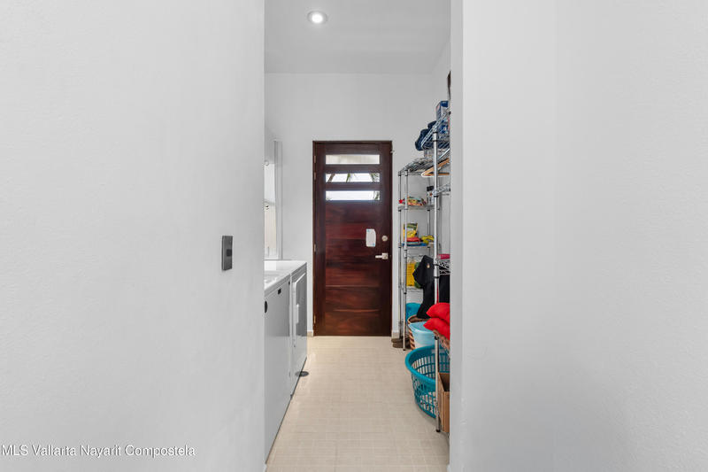 20260206233620654771000000 o