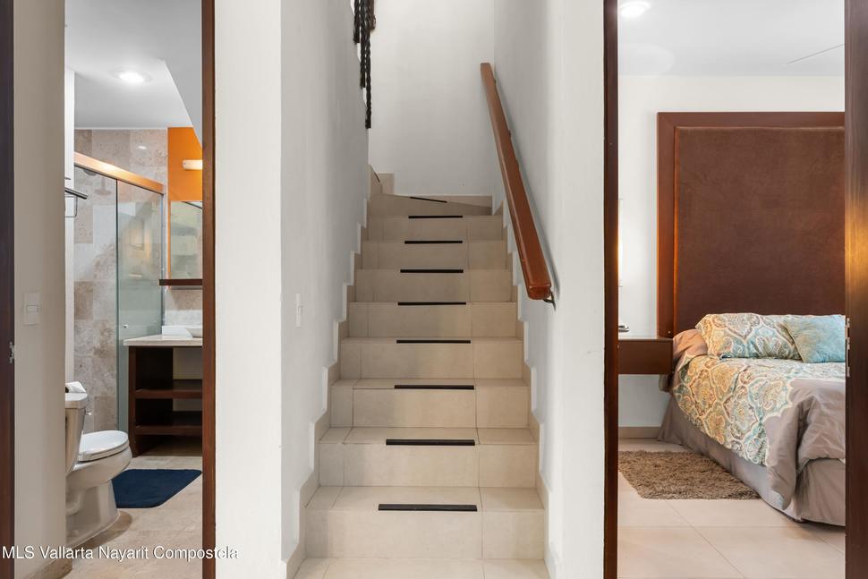 20250911195602313677000000 o