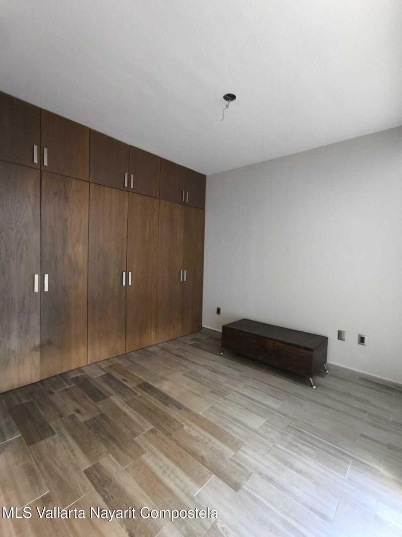 20251011183621835279000000 o