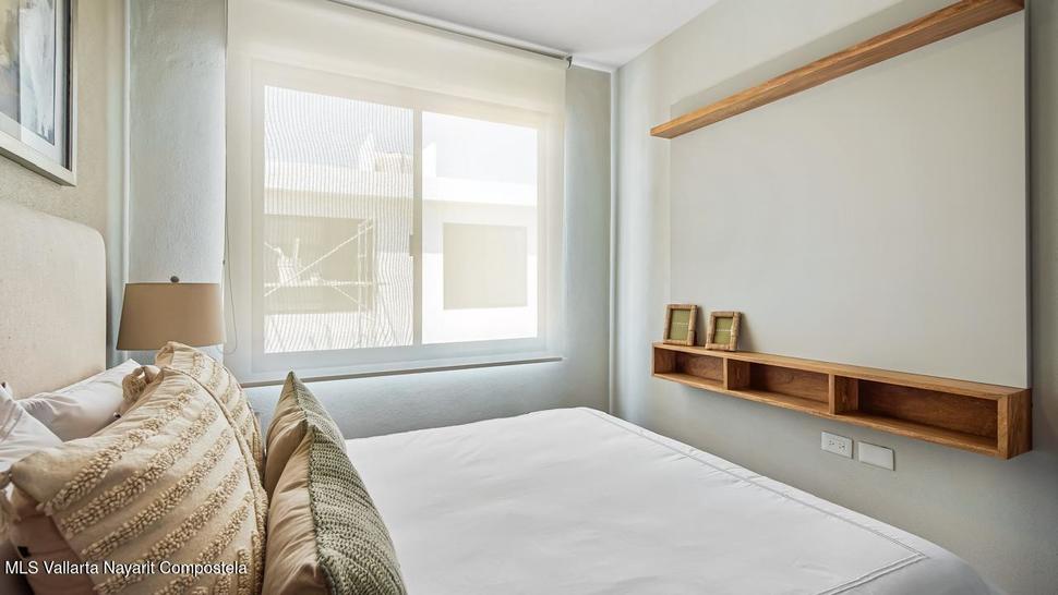 20251111211701707507000000 o