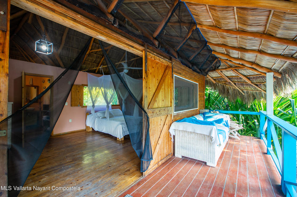 20260112213532568318000000 o