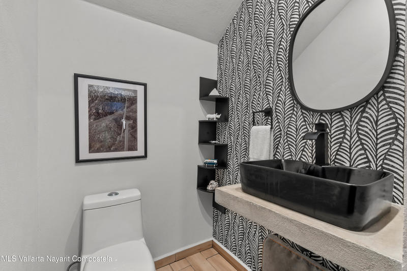 20250814203951628304000000 o