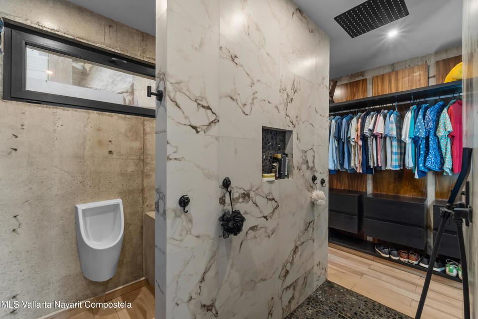 20250814204859230595000000 o