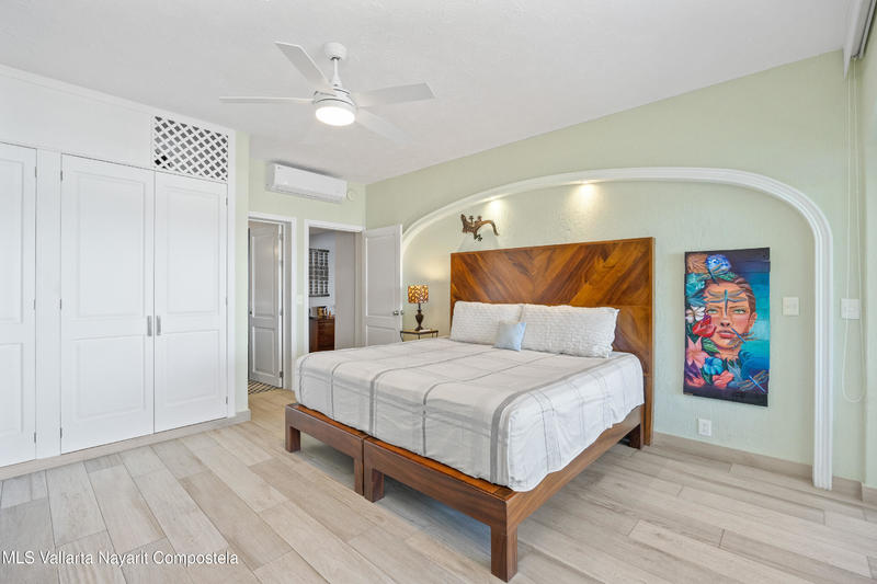 20250822221208407684000000 o