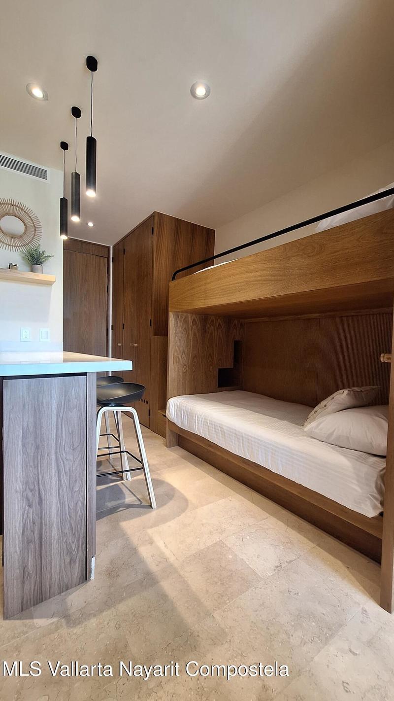 20250530045414639704000000 o