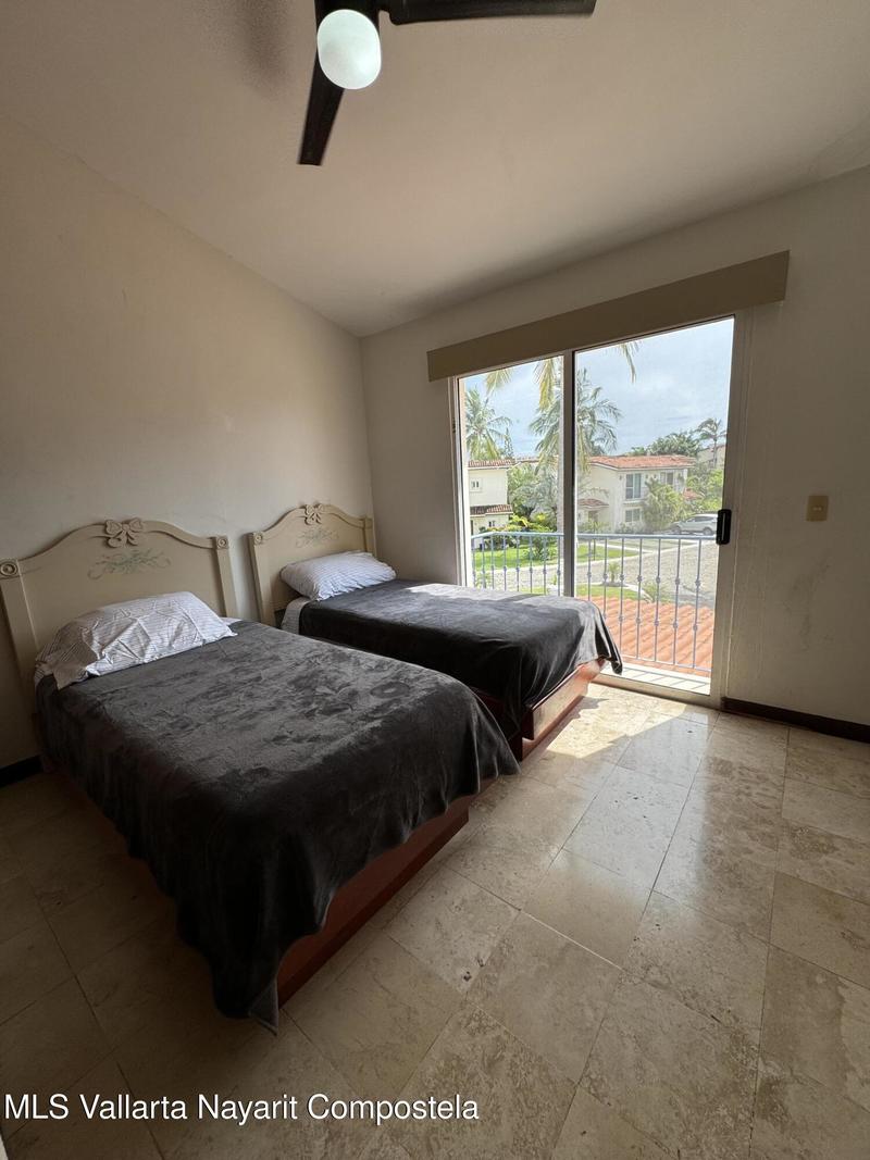 20251014185146043029000000 o