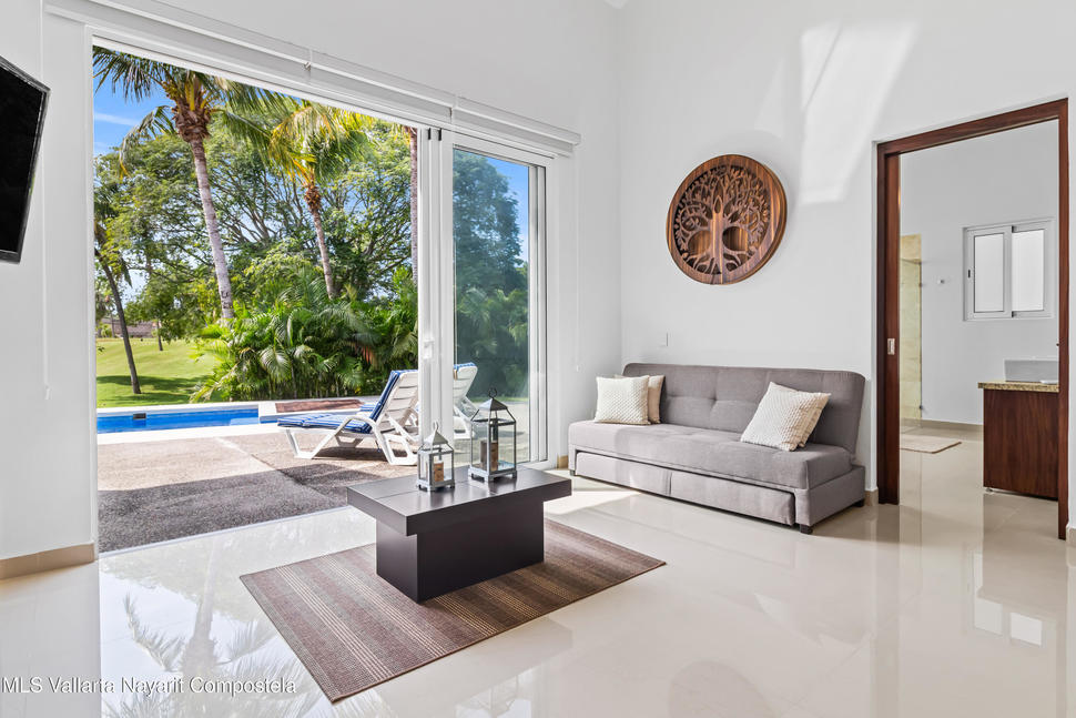 20251028202158349522000000 o