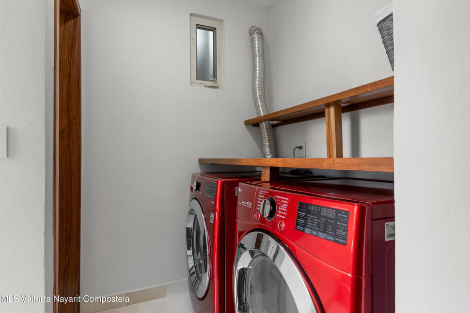 20260123203414738899000000 o