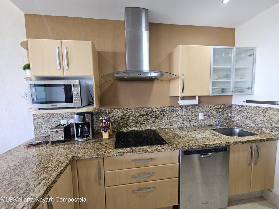 20251112220903871021000000 o