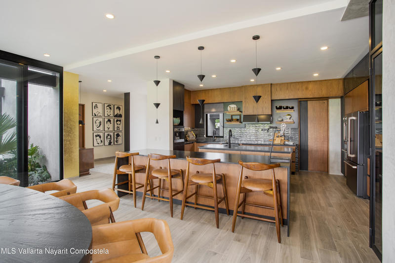 20251119184112266683000000 o