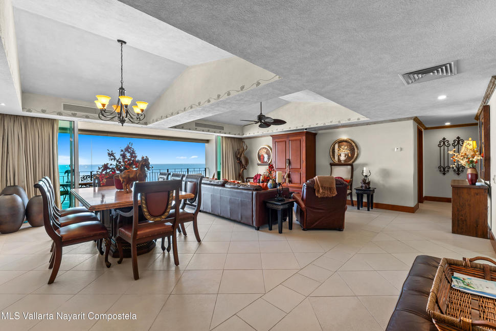 20260102211229032366000000 o