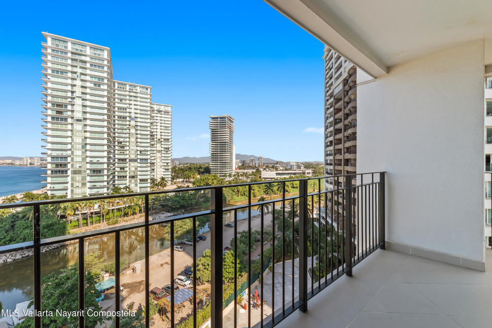 20260102211659086222000000 o