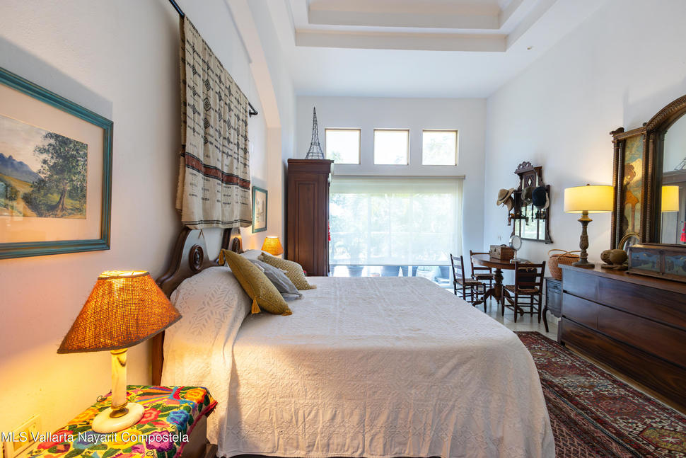 20251110201156835739000000 o