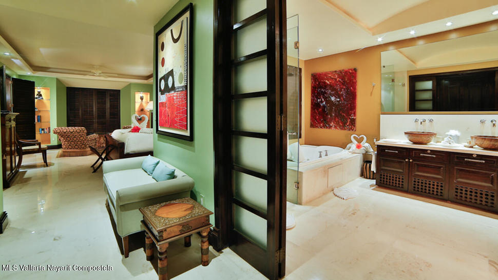 20251017232909476648000000 o