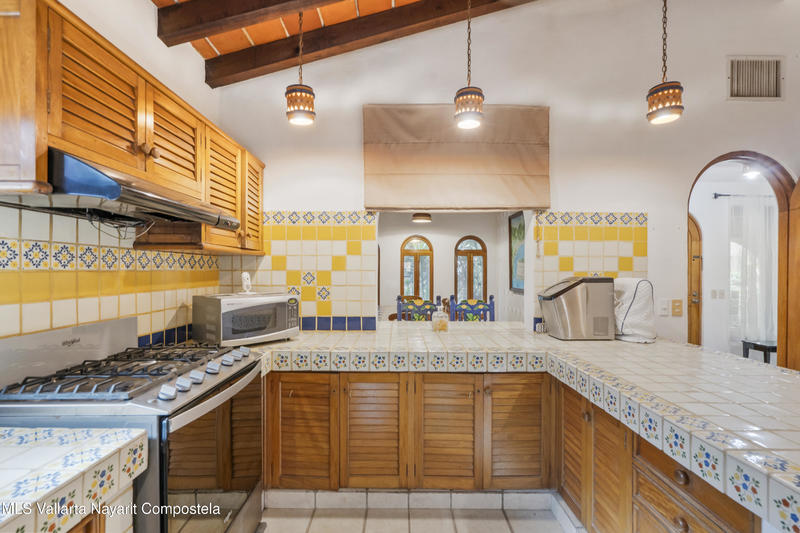 20251223175944904855000000 o