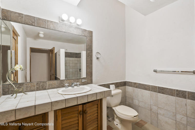 20251223180100355046000000 o