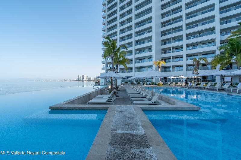 20251026182155475139000000 o