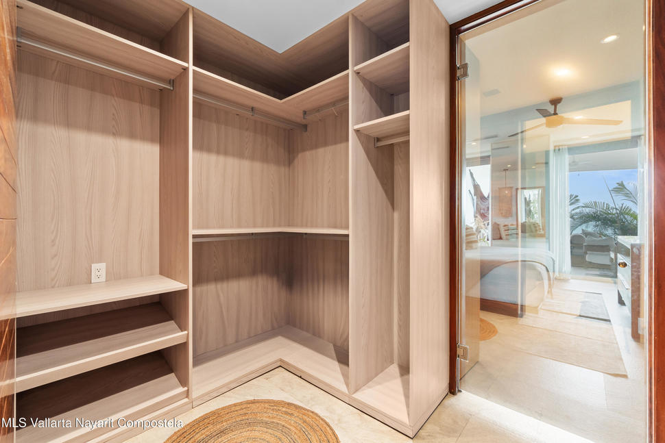 20250617033032914891000000 o