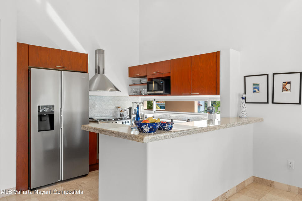 20251205180035755486000000 o