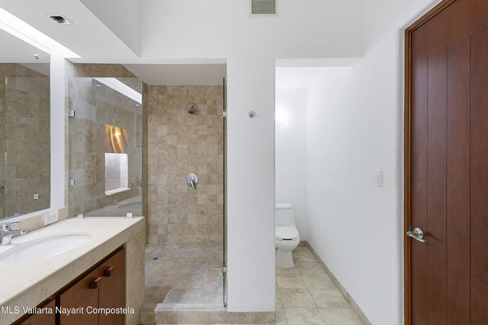 20251021053838097986000000 o