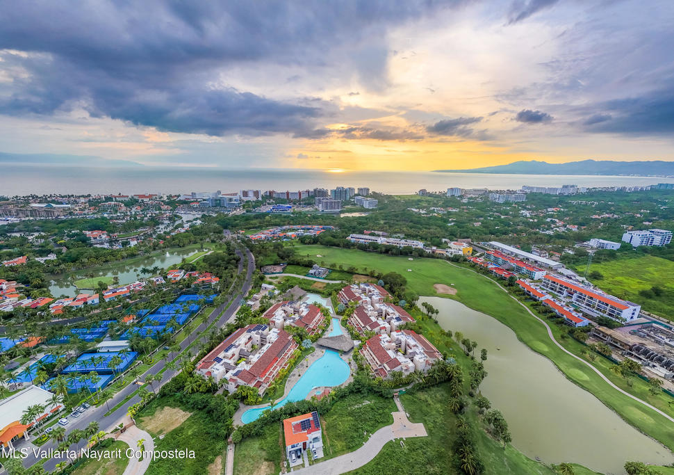 20251022231021379558000000 o