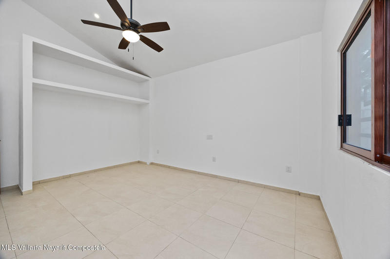 20250903222545875575000000 o