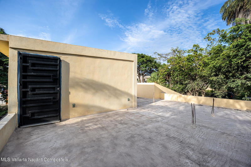 20250903222550211703000000 o