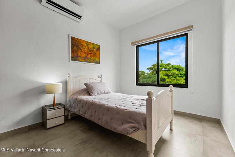 20251009163822892754000000 o