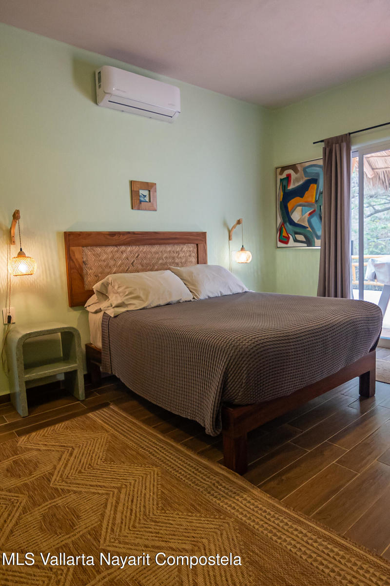 20250801183803741824000000 o