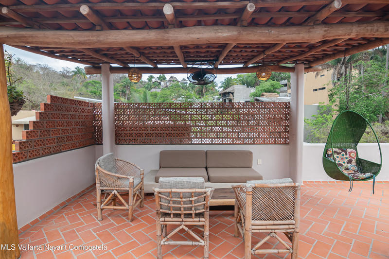 20250801183814933867000000 o