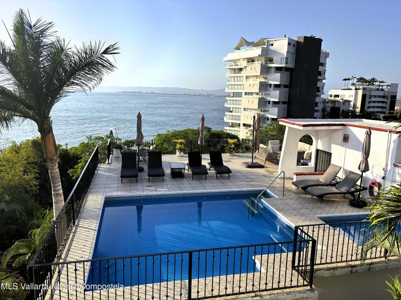 Villas Karla 16 16