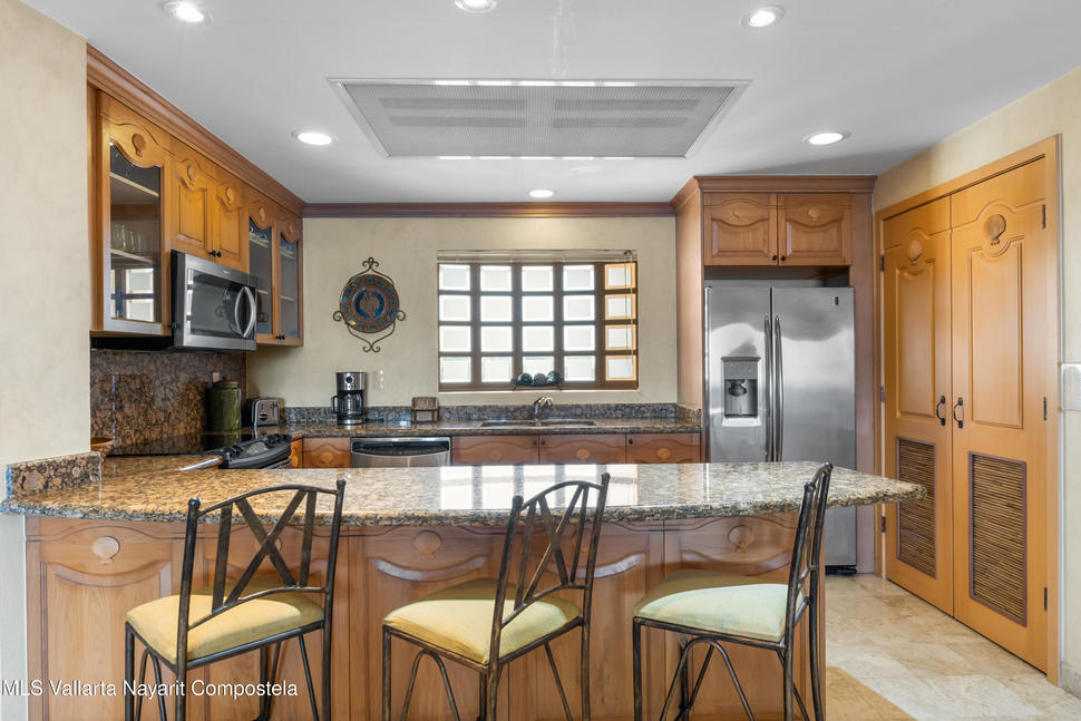 20251030173310931241000000 o