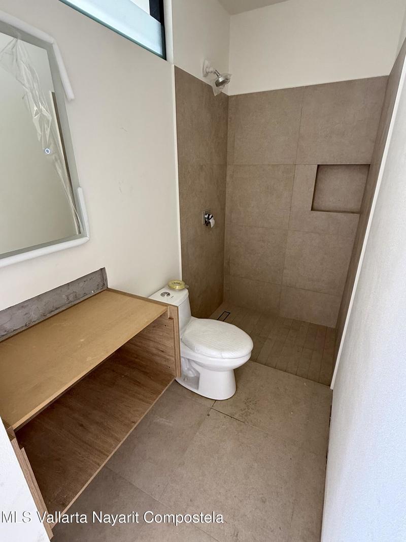 20251027190654943977000000 o